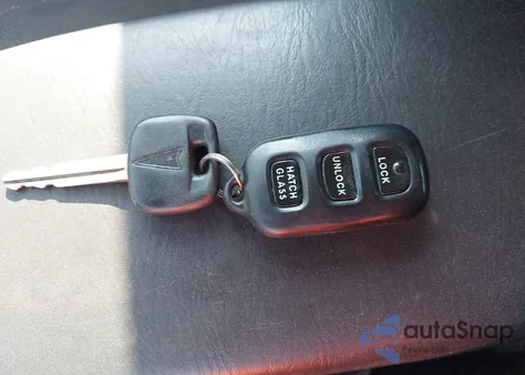 2008 Pontiac Vibe z USA, uszkodzony, nr VIN 5Y2SL65868Z416420